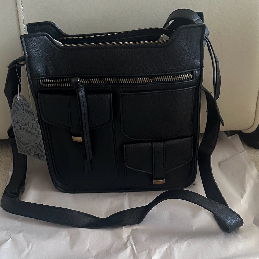 T-Shirt & Jeans Black Crossbody Bag